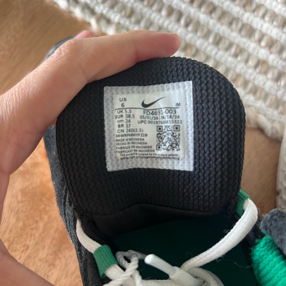 Nike SB Vertebrae Women’s Skate Shoes Black Malachite Summit White New - Picture 13 of 14